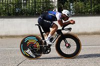 Remco Evenepoel warm up