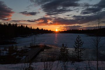 Zonsondergang in Fins Lapland van Irene Hoekstra