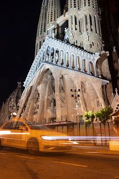 Sagrada Familia bei Nacht