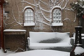 Winter Hinterhof von Rosalie Broerze