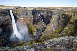 Chute d'eau de Háifoss