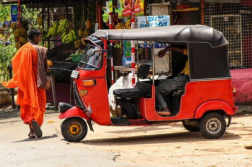 Tuktuk and monk