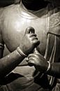Handen van Buddha sepia meditatie van Rob van Keulen thumbnail