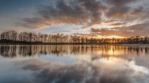 Zonsondergang bij het Buntven