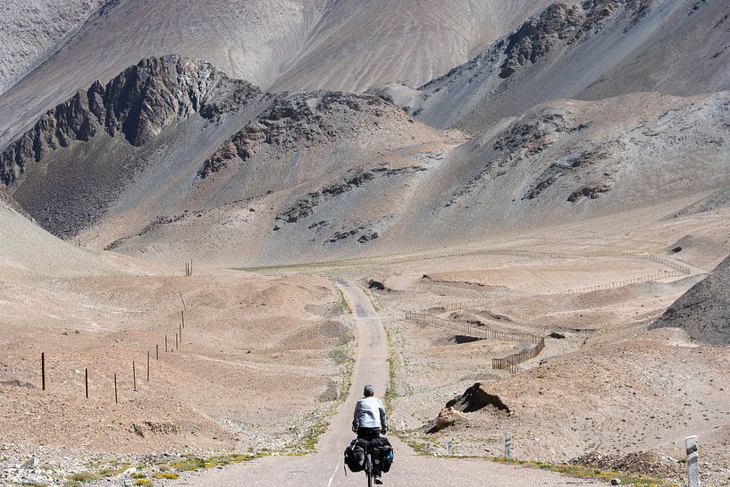 Cycling the Pamir Highway by Jeroen Kleiberg