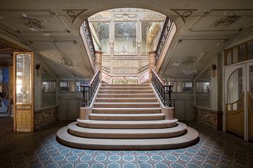 schöne verlassene Treppe von Kristof Ven