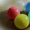 Speelgoed ballen dichtbij van hou2use