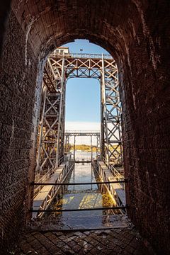 Historic ship lift No. 4 in Thieu by Rob Boon