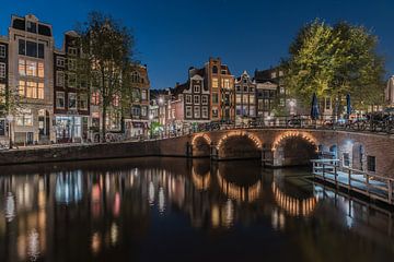 Rustige avond aan de Torensluis in Amsterdam