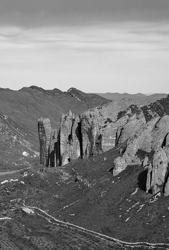 The stone cathedrals of Riglos