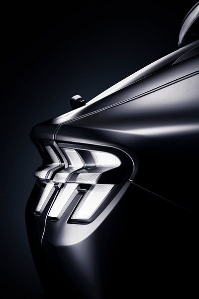 Ford Mustang Mach-E Achterlicht van Thomas Boudewijn