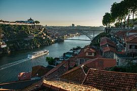 Evening light over Porto - view of the iconic Dom Luís I bridge