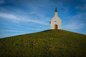 La petite église sur la montagne sur 7.2 Photography