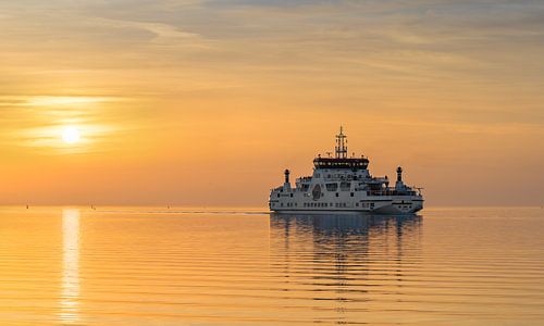 Vanaf Holwerd met de veerboot (SIER) naar Ameland
