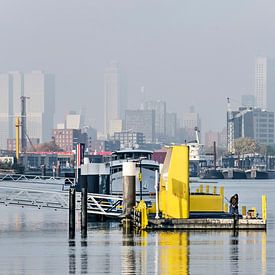 Rotterdam an einem Herbstmorgen von Frans Blok