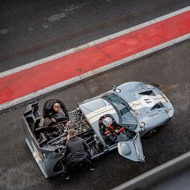 Ford GT 40 quick checkup van The Wandering Piston