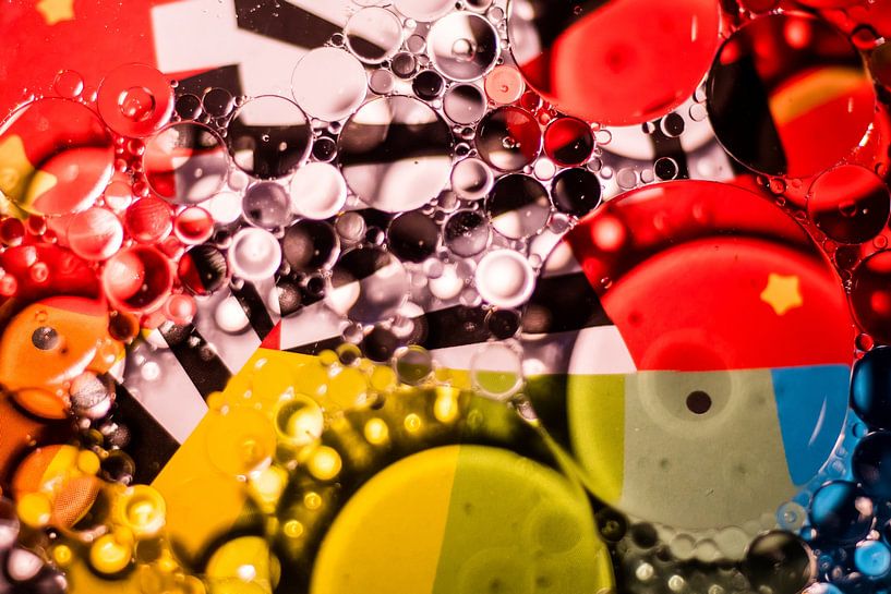 Bubblechaos von Milou Oomens