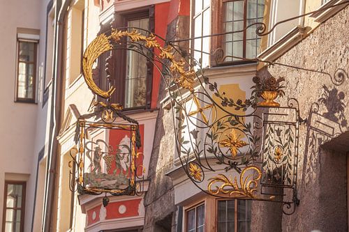 Altes Hängeschild in der Herzog-Friedrich-Straße, Altstadt, In
