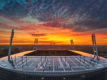 Weserstadion bij zonsopgang in Bremen, Duitsland van Michael Abid