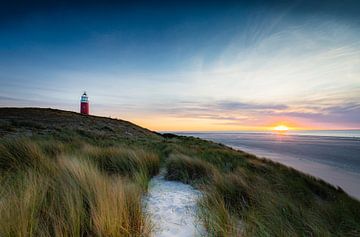 Texel Lighthouse by Frank Verburg