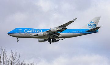 Landende KLM Cargo Boeing 747-400ERF. van Jaap van den Berg