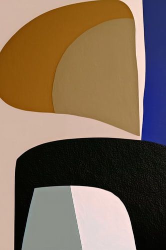 Moderne Abstraktion in Braun-, Grün- und Blautönen