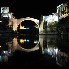 "Stari Most" De oude brug in Mostar van Ryan FKJ