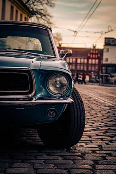 Ford Mustang GT Oldtimer Photographie de rue Berlin sur Bastian Otto