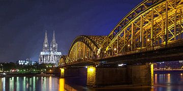 Cologne sur le Rhin de nuit sur Dirk H. Wendt