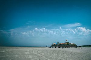 Pavillon „Paal 3“ auf Schiermonnikoog – Strandbar auf Pfählen