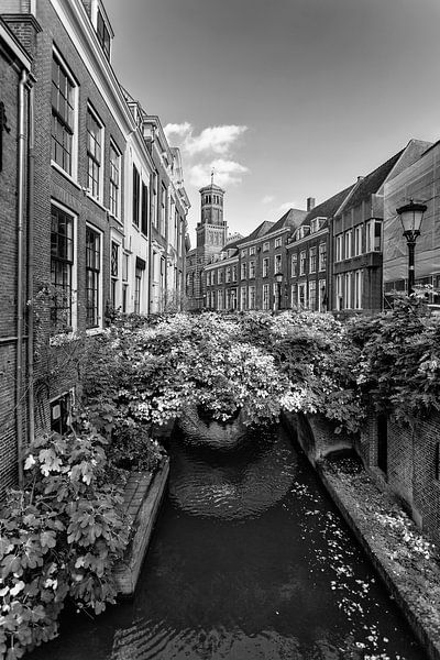 De Kromme Nieuwegracht in Utrecht met Ottone in zwartwit van André Blom Fotografie Utrecht