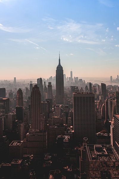 Empire State Building by Hello Pompoyo