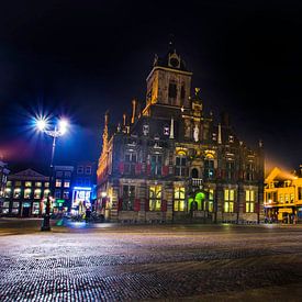 Delft | Stadhuis bij nacht van Ricardo Bouman