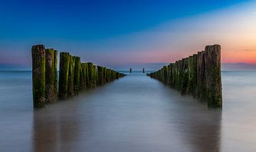 Zoutelande golfbreker longexposure van MSP Canvas