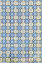 Typische tegels van Portugal - blauw / geel van Ellis Peeters thumbnail