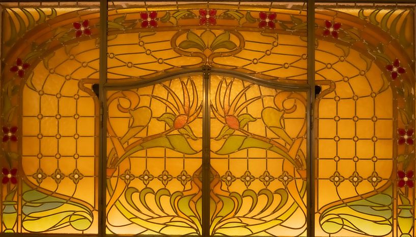 Art Deco window by Foto Studio Labie