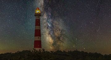 Lighthouse and the Milky Way