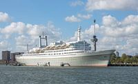 Die SS Rotterdam in Rotterdam von MS Fotografie | Marc van der Stelt Miniaturansicht