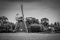 Molen "De Jonge Sophia" in Zwart-Wit, Groot-Ammers