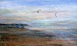 Kitesurfen bij een schilderachtige zonsondergang van Anita Snik-Broeken