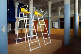 High and dry in the referee's chair by shoott photography