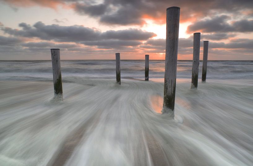Poles by Remco Stunnenberg