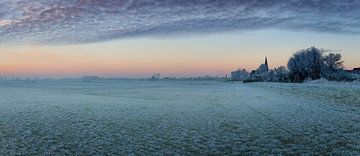 Zonsopgang boven de stad IJlst in Friesland. Wout Kok  One2expose Photography