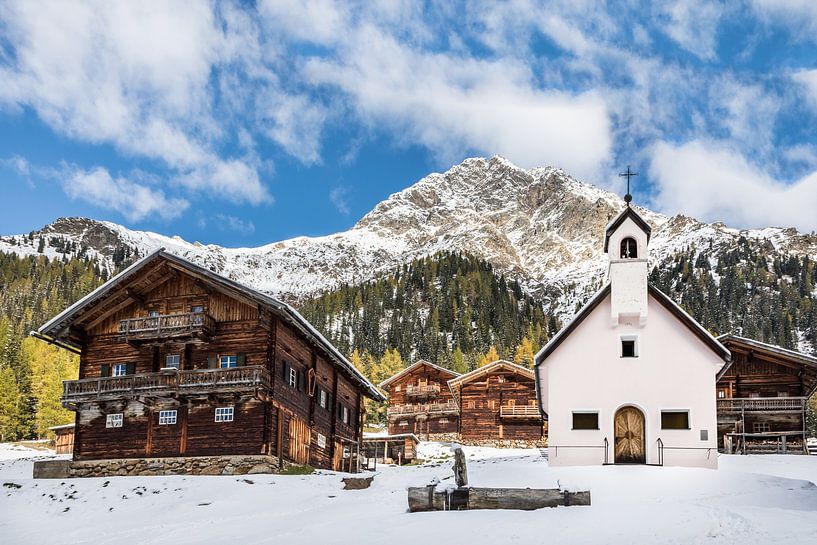 Old mountain hut and chapel on the Oberstalleralm, Villgratental valley by Christian Müringer