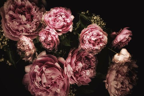 Floating Flowers - romantic