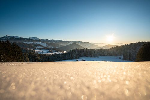 Zonsondergang met uitzicht op Oberstaufen, Staufen, Säntis en de Hochgrat