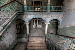Escalier dans les planchers