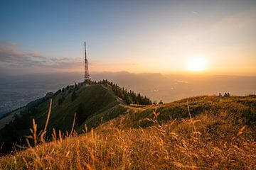 Coucher de soleil sur le Grünten sur Leo Schindzielorz
