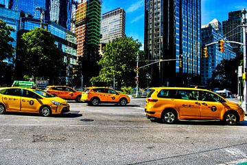 Les taxis jaunes sur Yalenka Harel