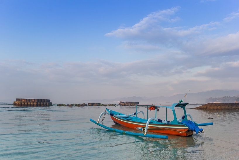 Traditional Indonesian fishing boat on the coast of Candidasa, Bali by Marc Venema